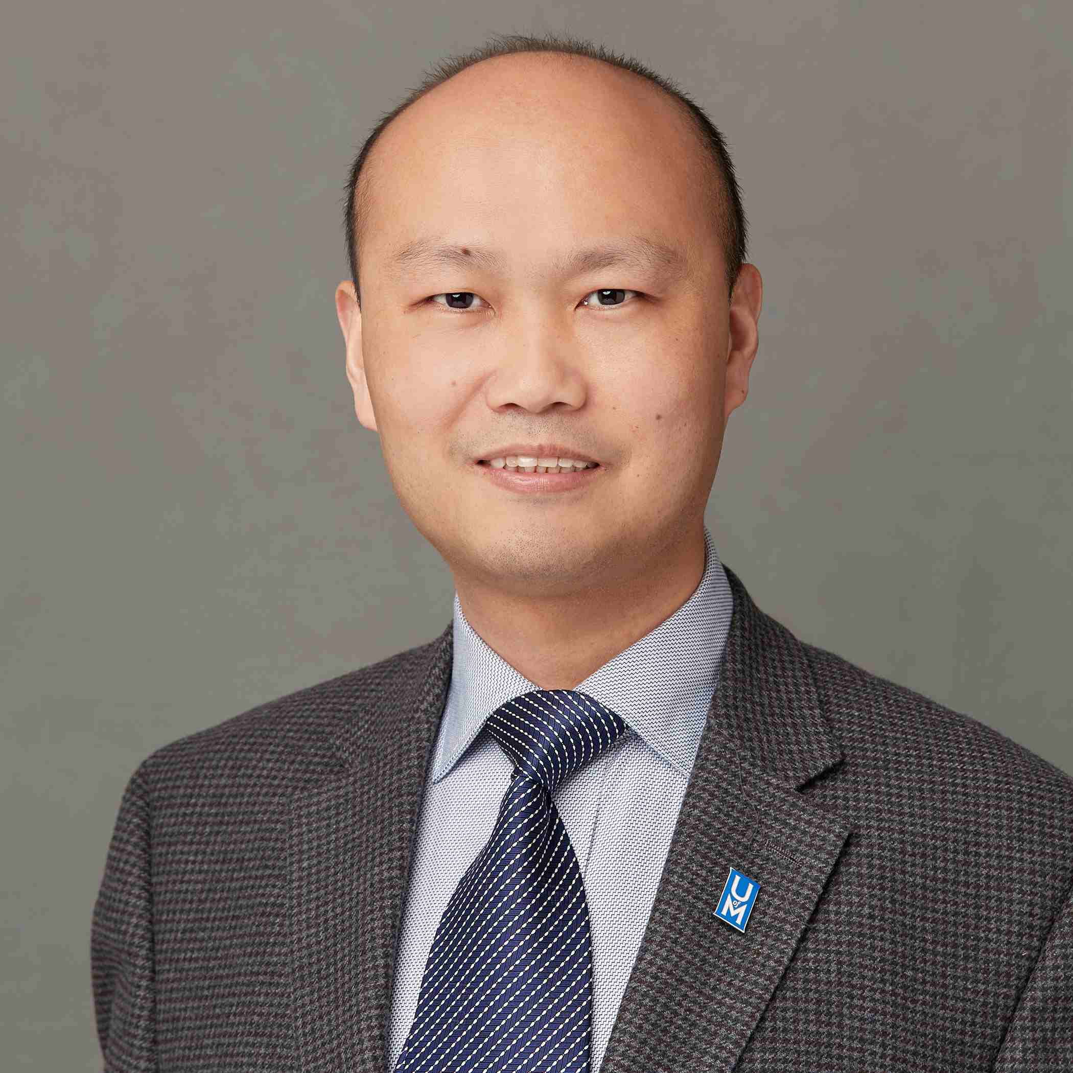 Chunrong Jia
